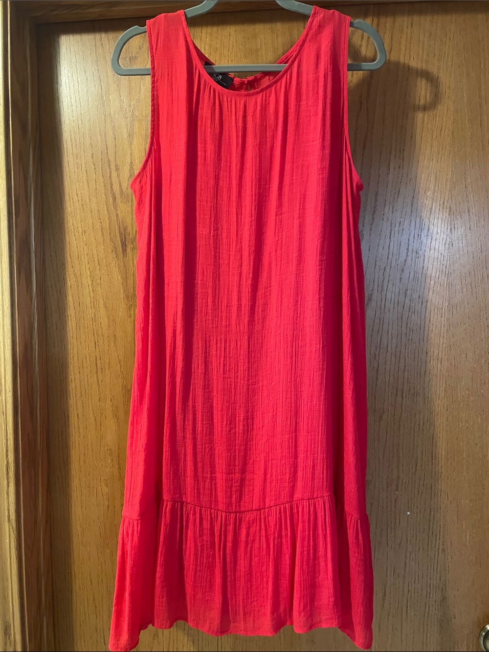 AGB Sleeveless Midi Dress in Bright Red L25